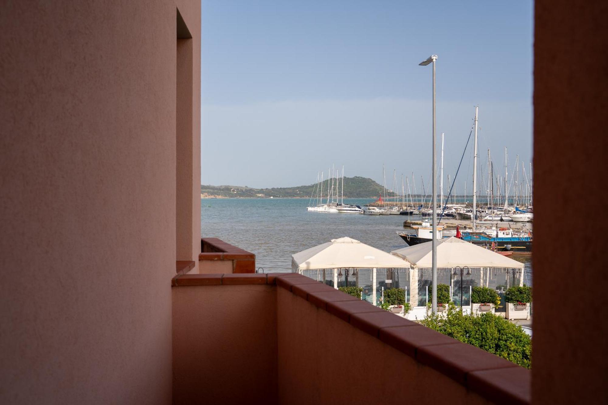Hotel Baia Di Talamone Exterior foto